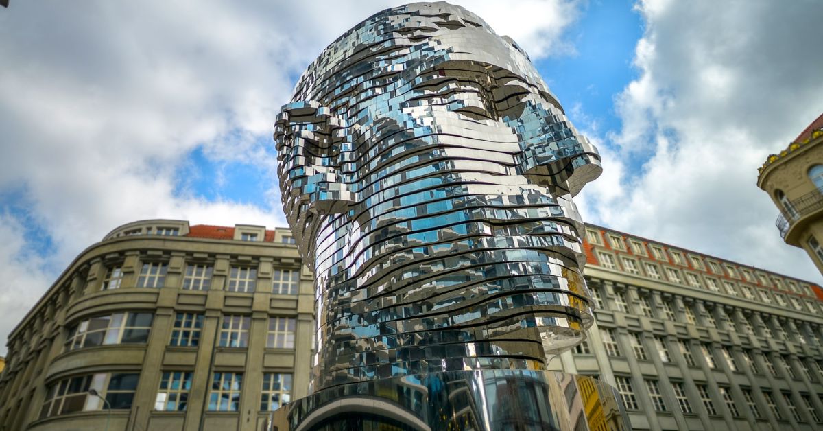 kafka statue prague