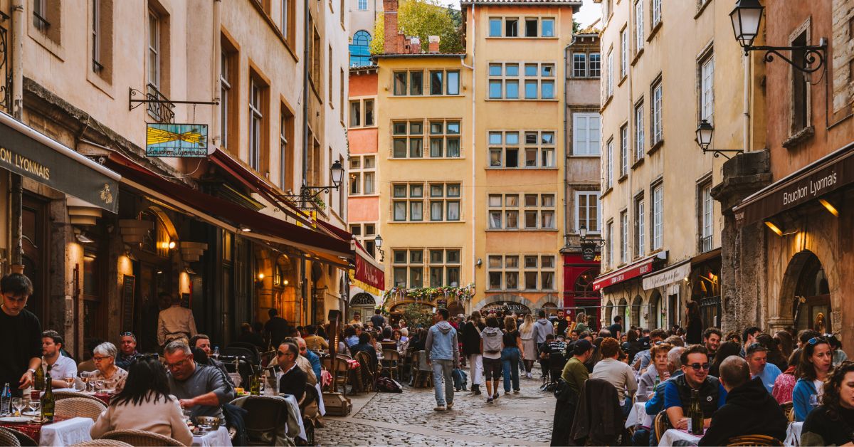 lyon cafes