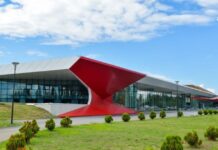 ქუთაისის განახლებული აეროპორტი 13 წლის არის kutaisi airport 13