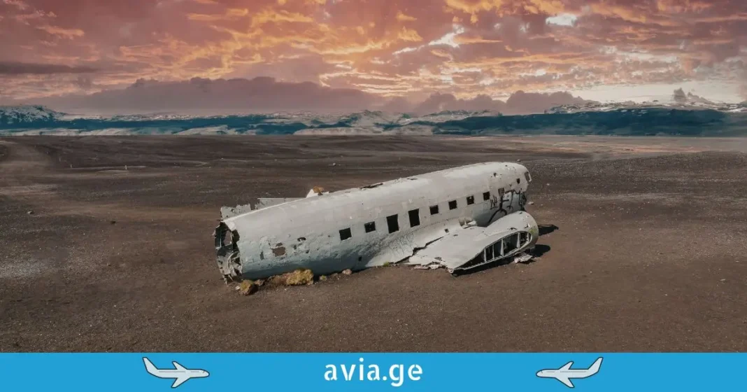 Abandoned plane wreck in desert Plane wreck