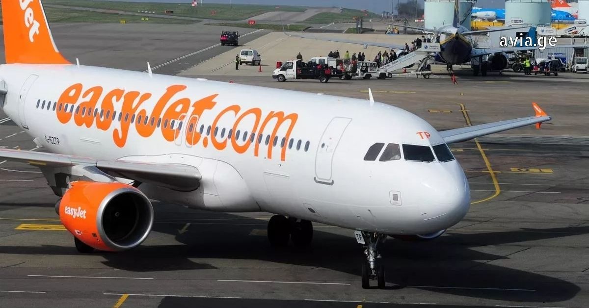 იზიჯეტის თვითმფრინავი აეროპორტში