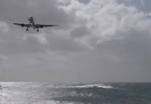 ფრენა ძრავების გარეშე: როგორ გადაარჩინა პილოტმა 306 მგზავრი დაუჯერებელი მანევრით თვითმფრინავი ზღვის თავზე